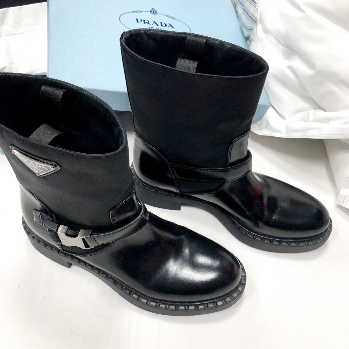 Ботинки PRADA размер 40.1/2 цена 92 310 руб 