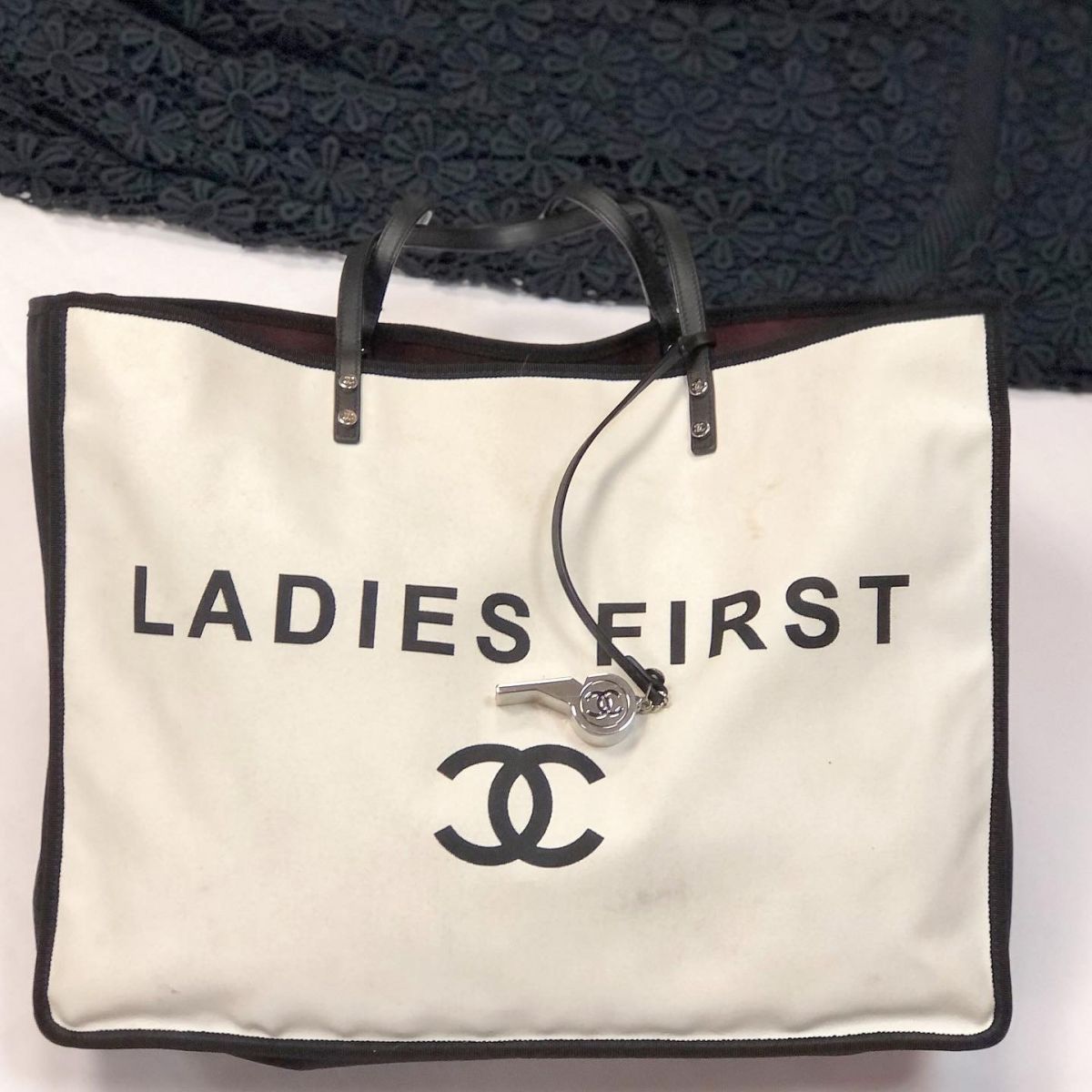 Сумка Chanel цена 53 847 руб 