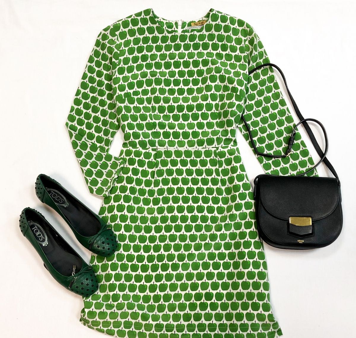 Платье размер S цена 4 616 рубБалетки Tods размер 37 цена 7 693 рубСумка Celine