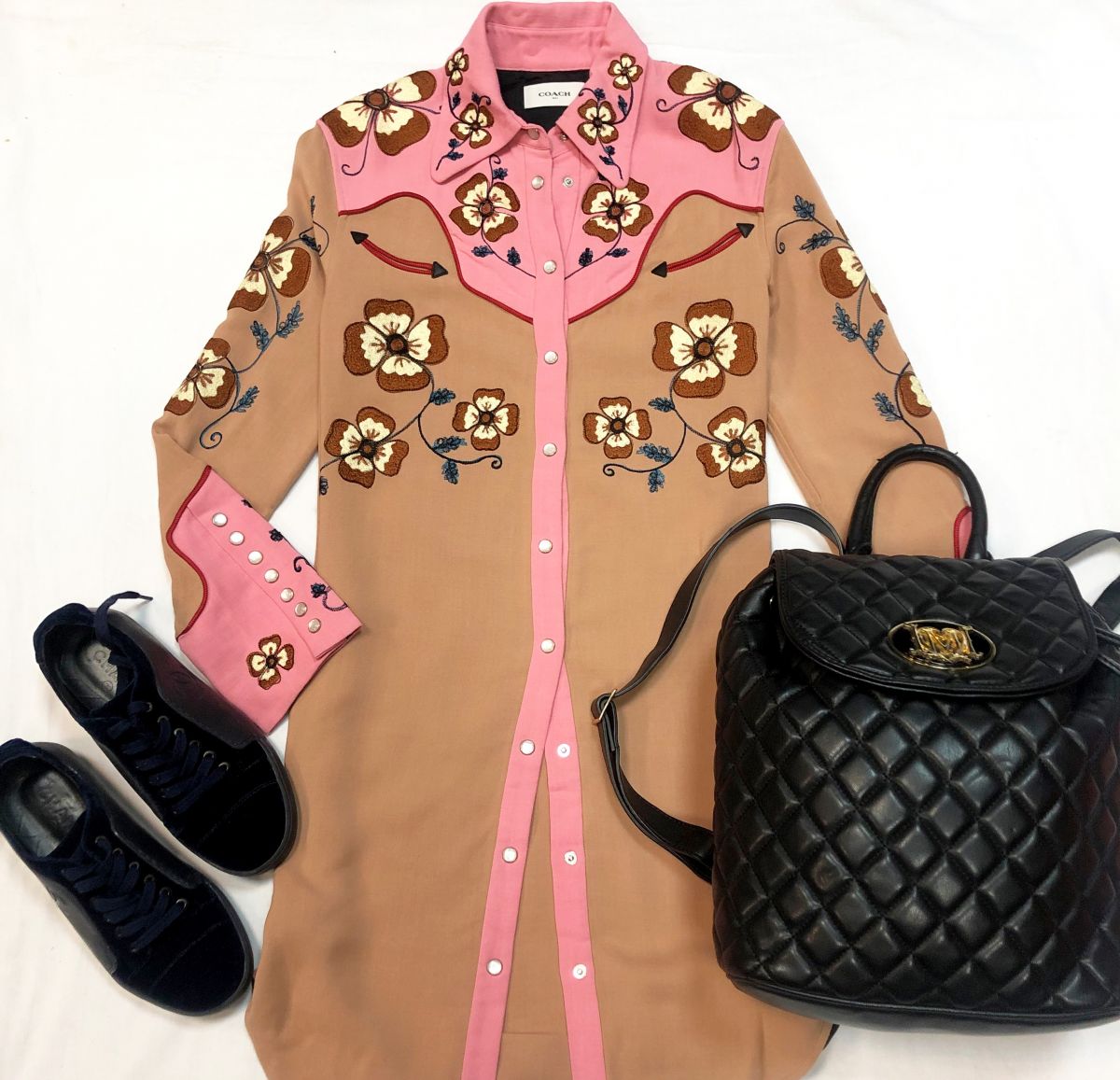 Платье COACH размер S цена 4 616 руб 
Рюкзак MOSCHINO