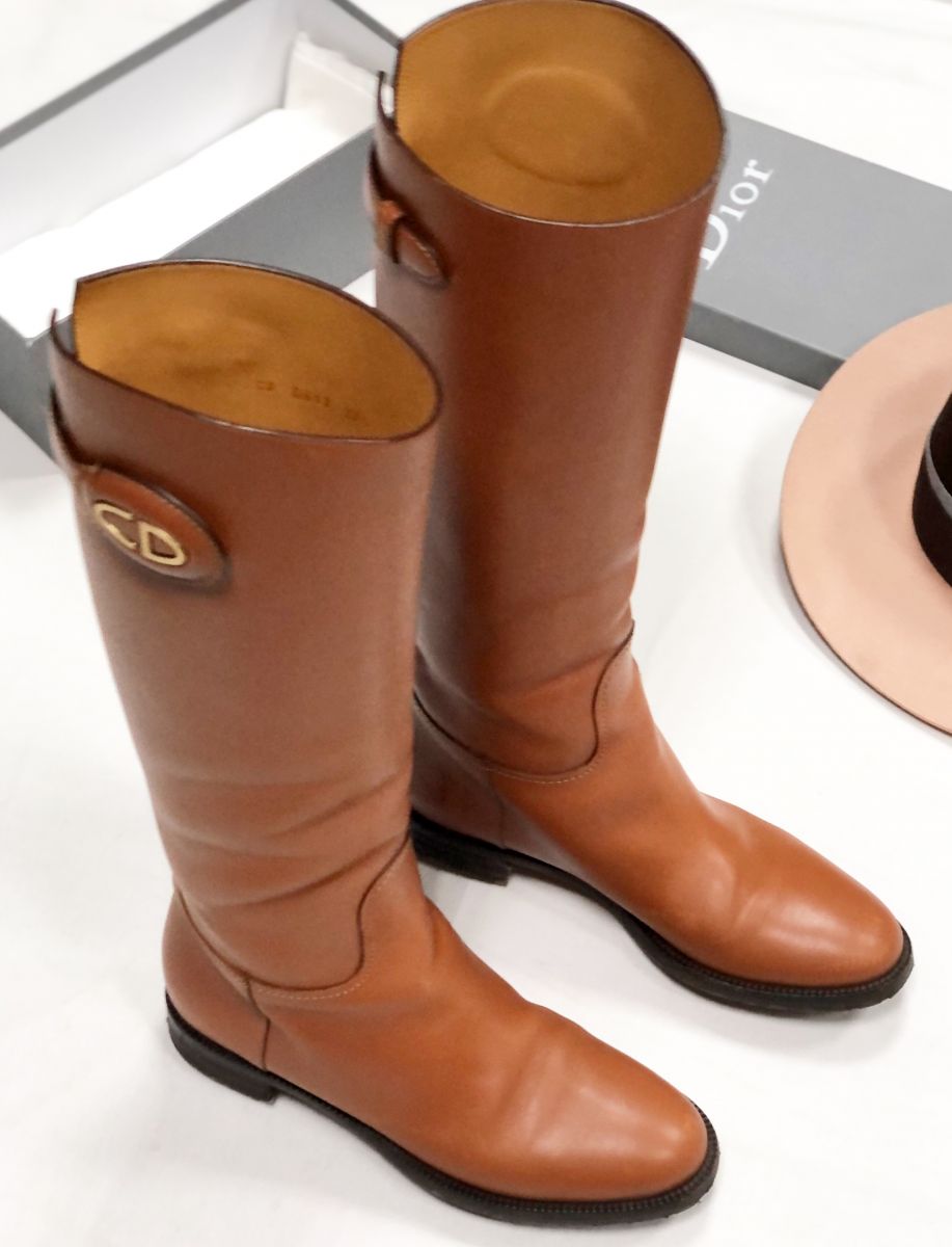 Сапоги Christian Dior размер 37.5 цена 26 614 руб
