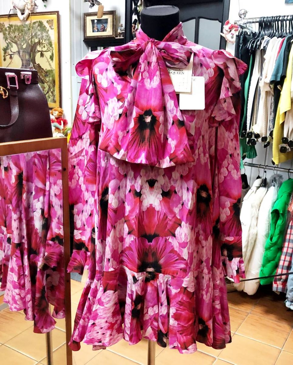 Платье Alexander McQueen размер 38 цена 31 310 руб/ с биркой/