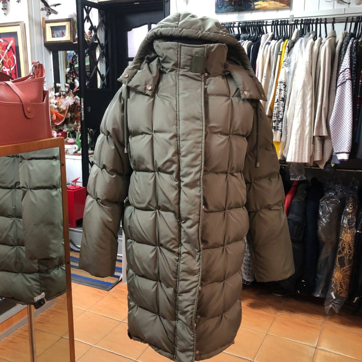 Пуховик LOEWE размер 34 цена 78 275 руб