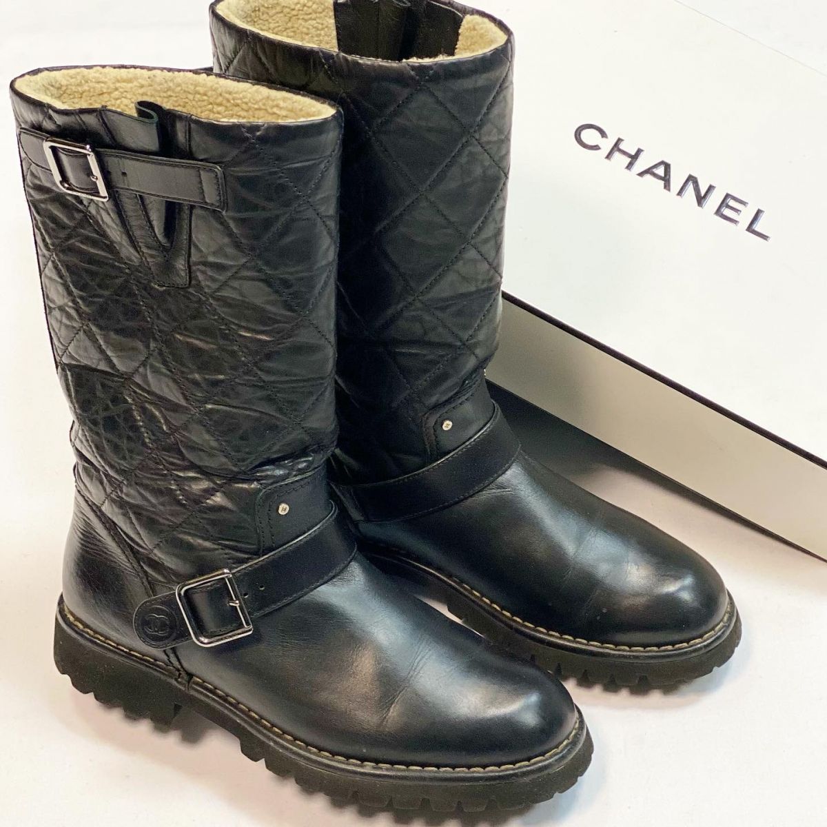 Сапоги Chanel размер 38.5 цена 18 463 руб 