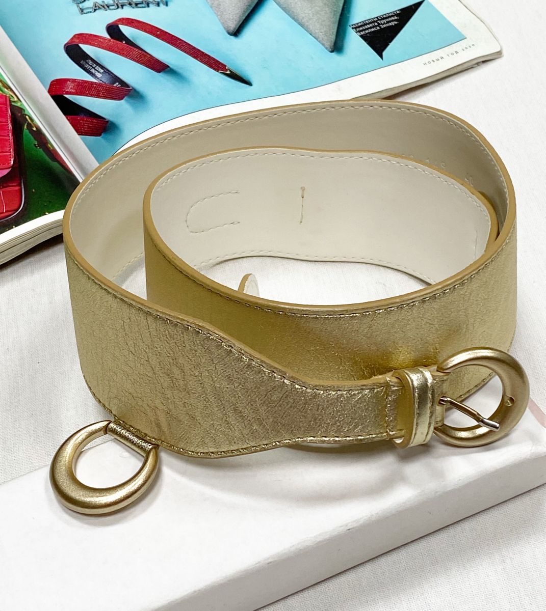 Ремень Escada размер 40 цена 4 697 руб
