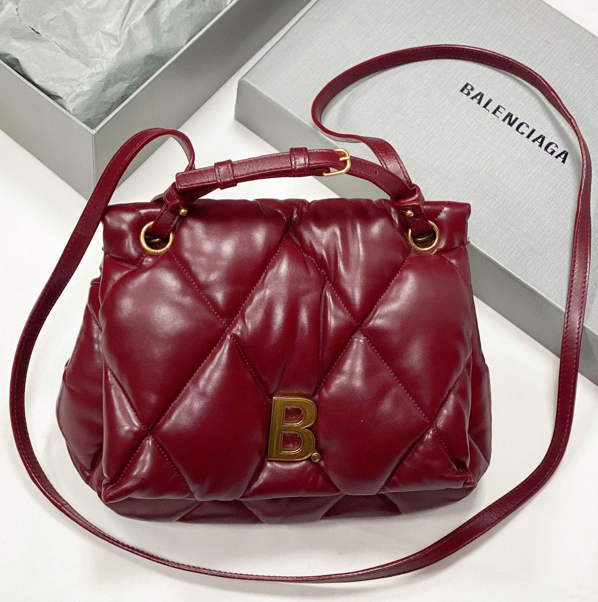 Сумка Balenciaga размер 25/20 цена 78 275 руб 
