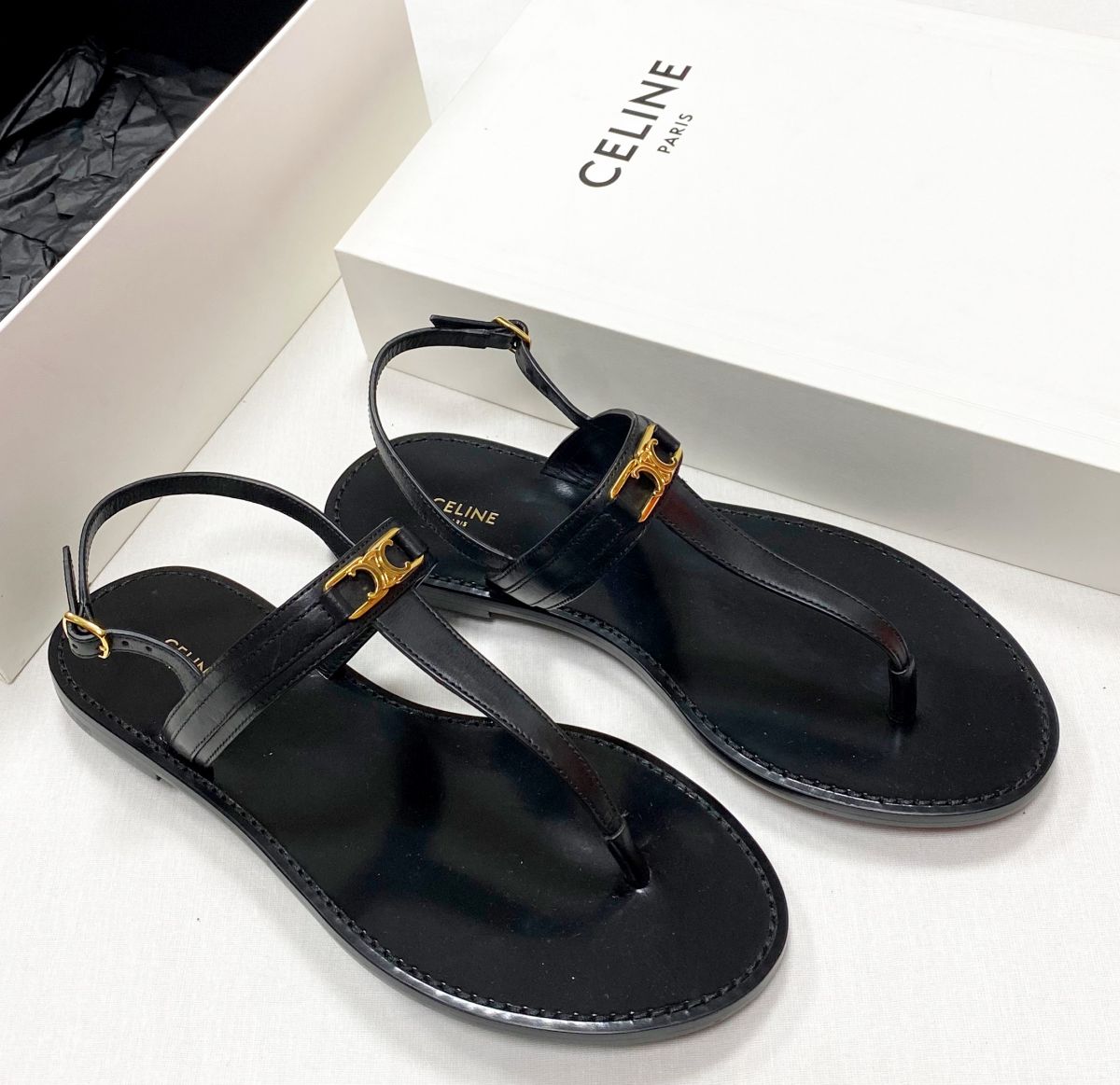 Сандали Celine размер 40 цена 39 138 руб / новые /