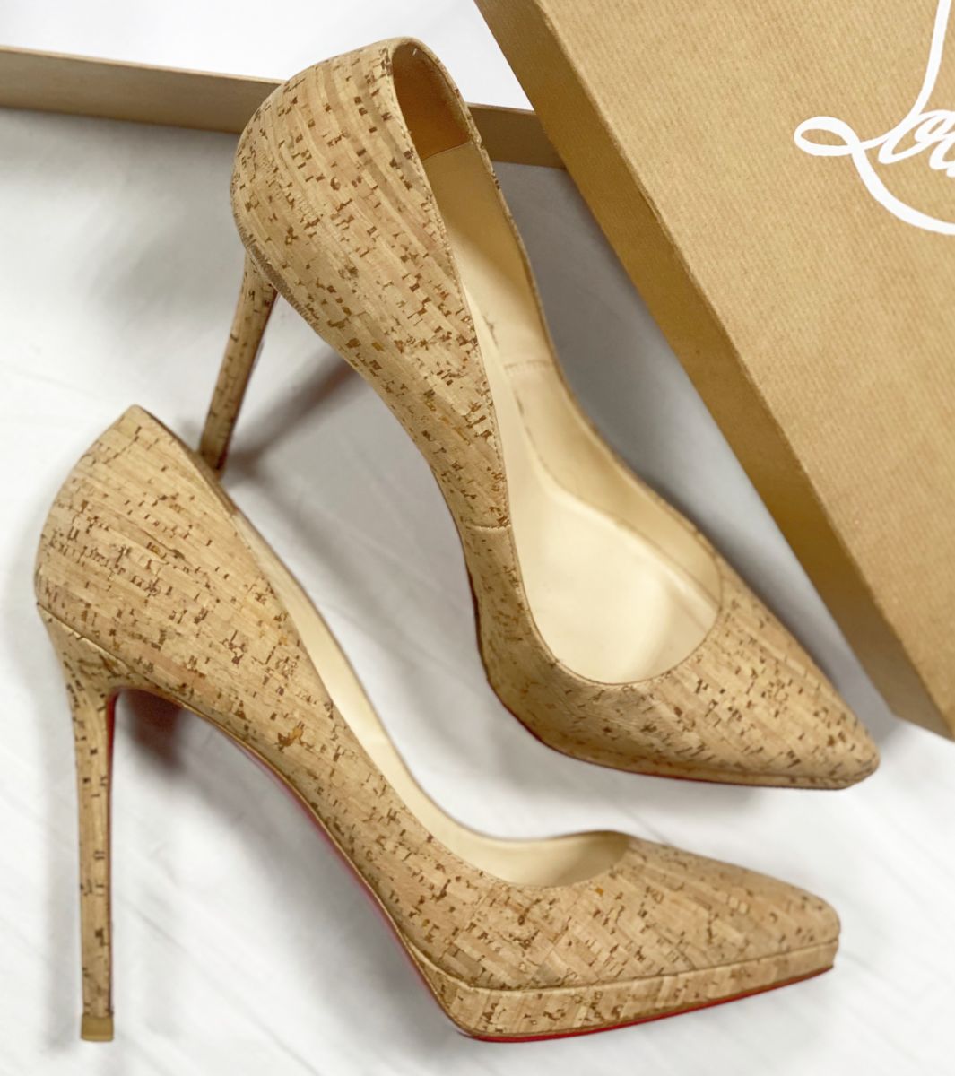 Туфли Louboutin размер 42 цена 15 655 руб 