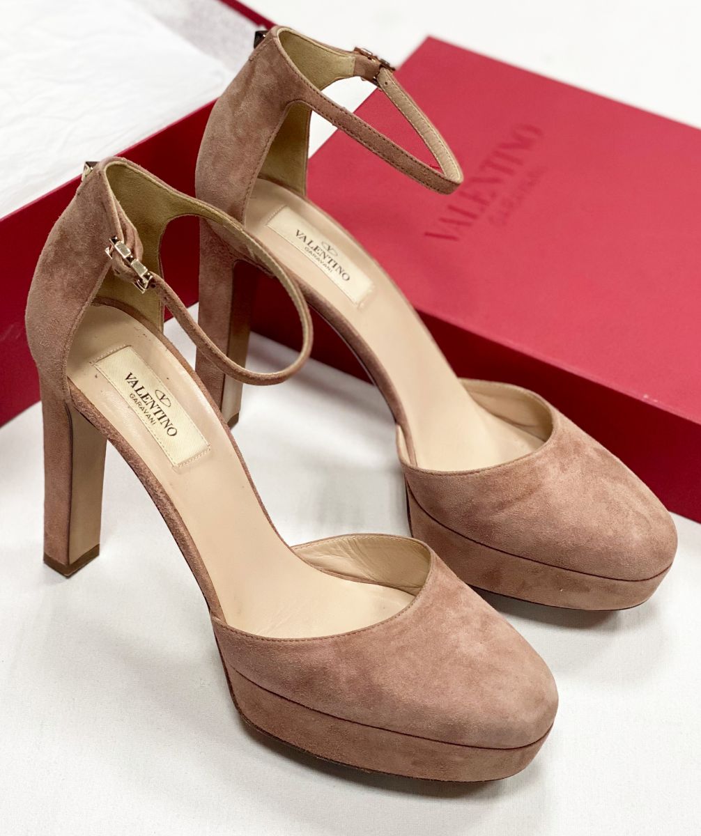 Босоножки Valentino размер 38.5 цена 15 655 руб
