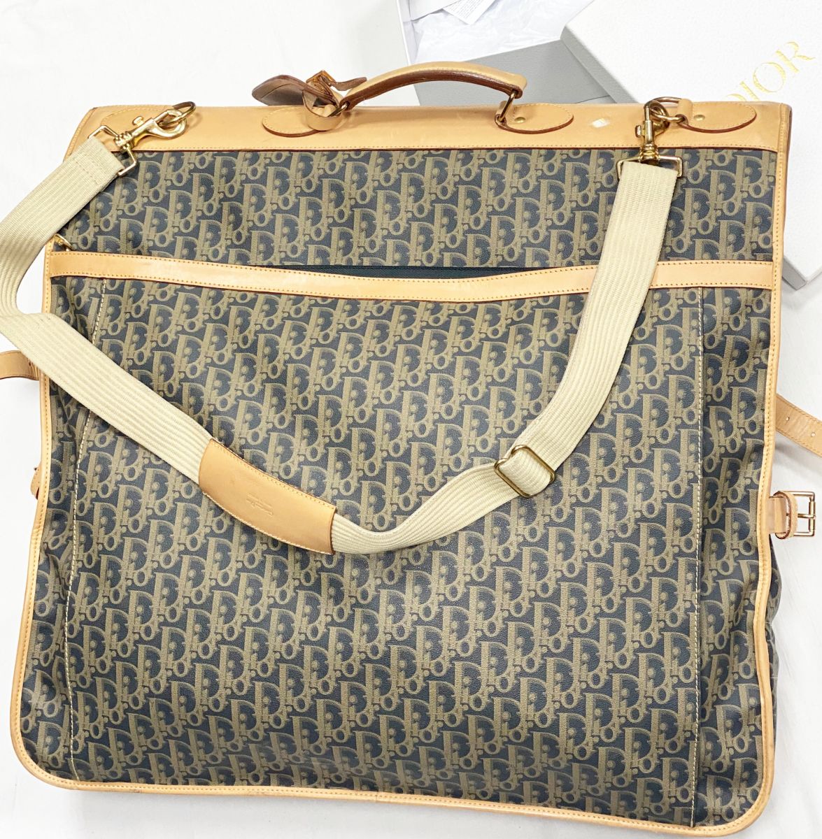 #mechtamen Портплед Christian Dior цена 76 925 руб

