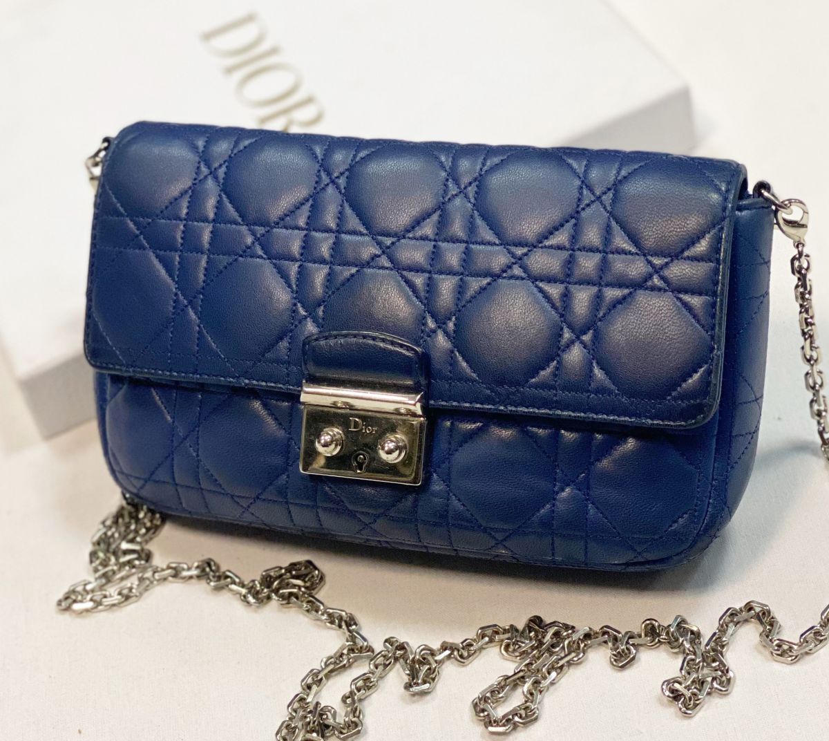Сумочка Dior размер 22/12 цена 23 078 руб 