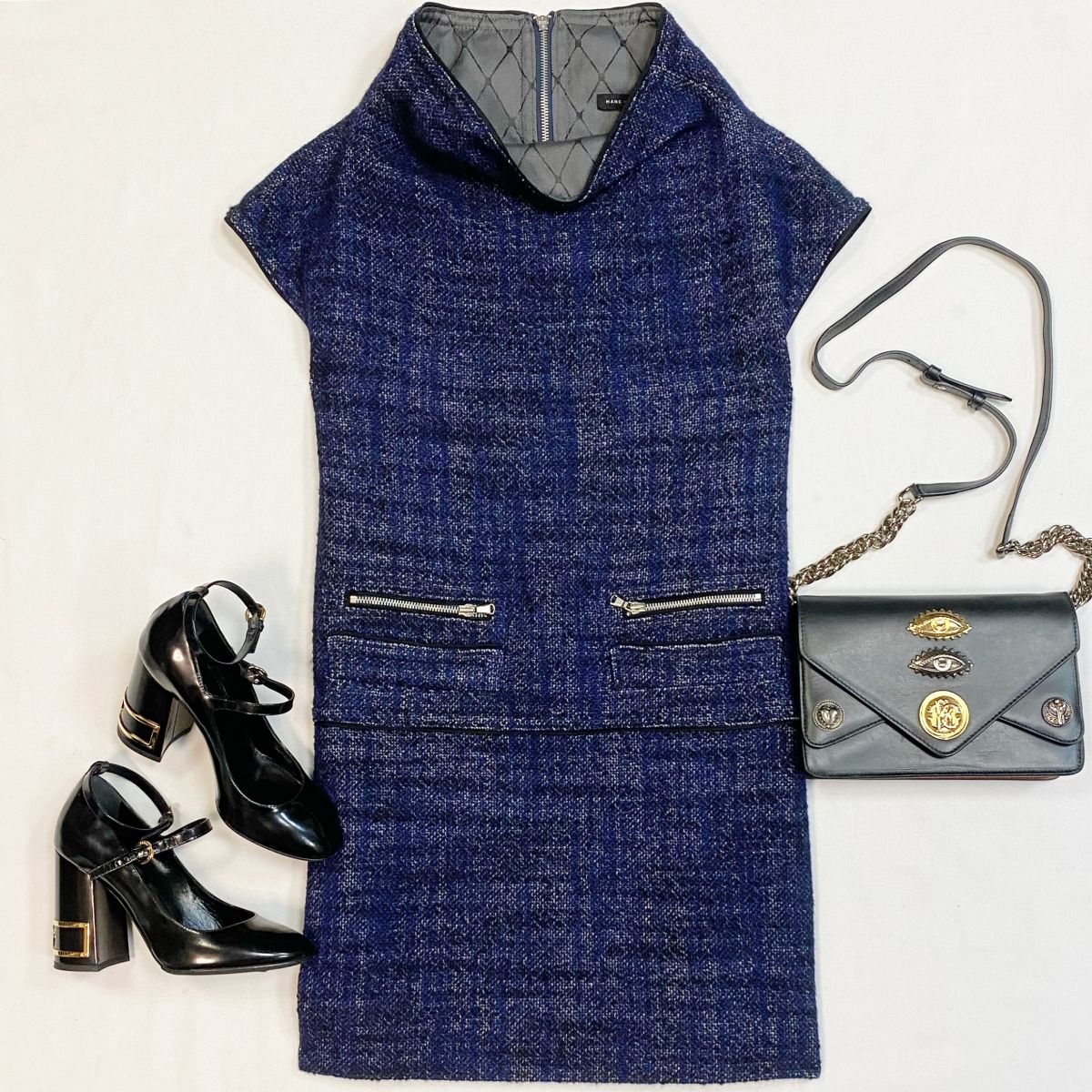 Платье Marc Jacobs размер XS цена 7 693 рубТуфли Louis Vuitton размер 37.5 цена 23 078 рубСумка Roberto Cavalli