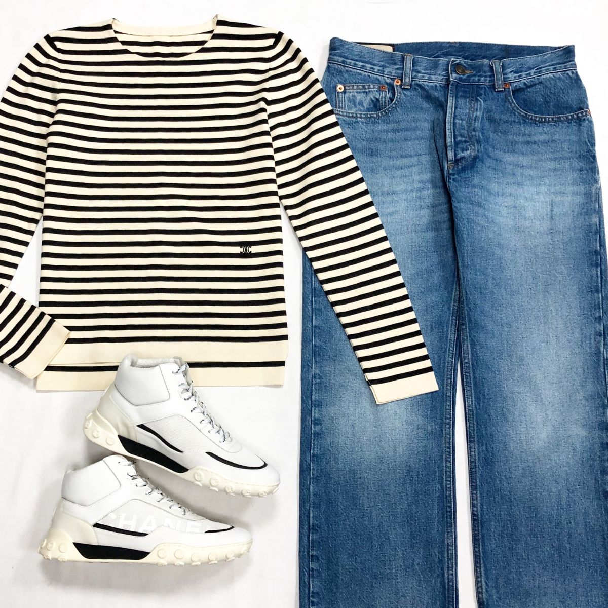 Кофта Celine размер L цена 10 959 руб
Джинсы Gucci размер 26 цена 15 655 руб
Кроссовки Chanel размер 39 цена 39 138 руб