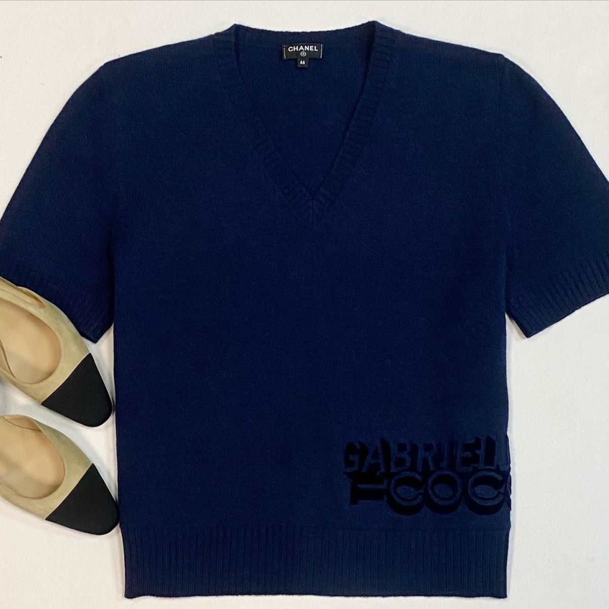 Кофта Chanel размер 46 цена 38 463 рубТуфли Chanel раз39.5 цена 61 540 руб
