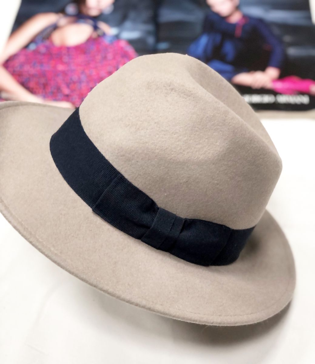 Шляпа GIORGIO ARMANI размер 58 цена 3 914 руб