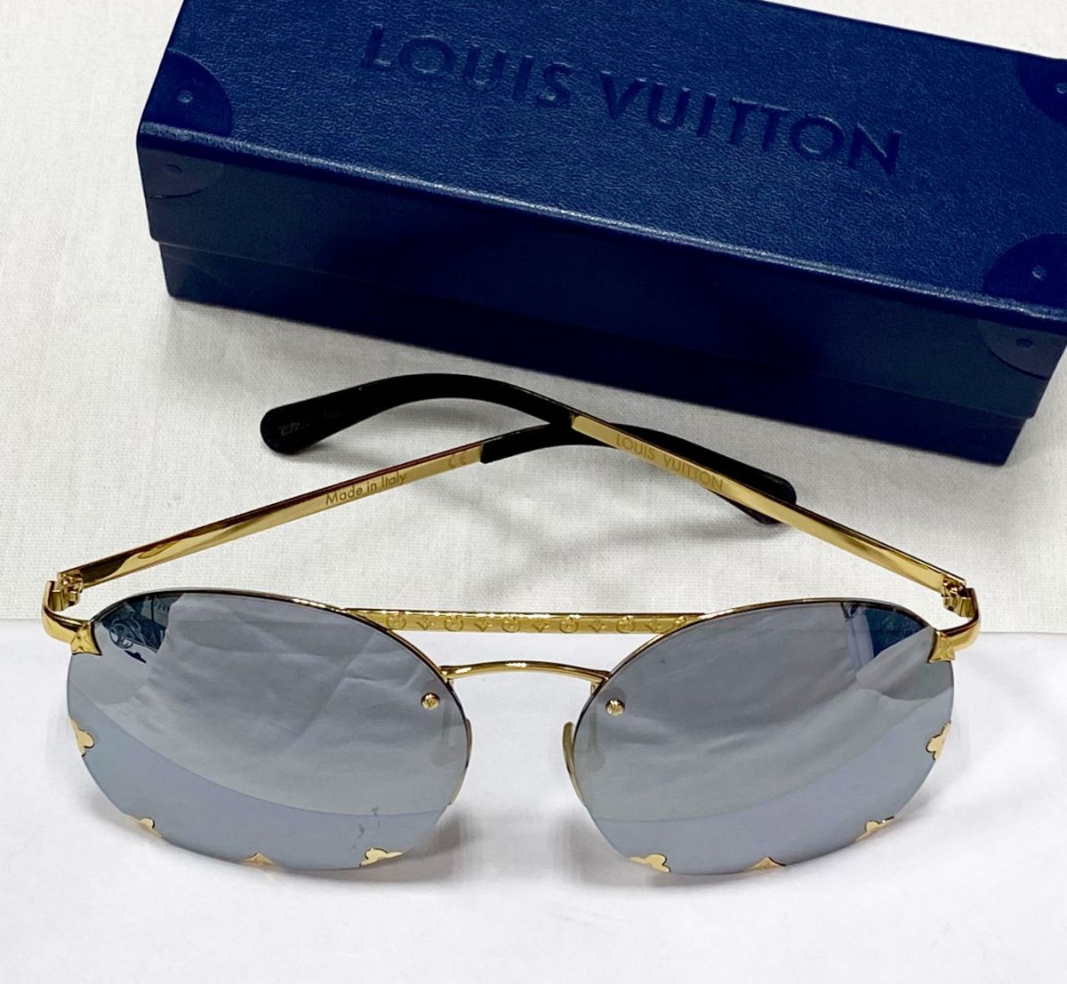 Очки Louis Vuitton цена 23 483 руб