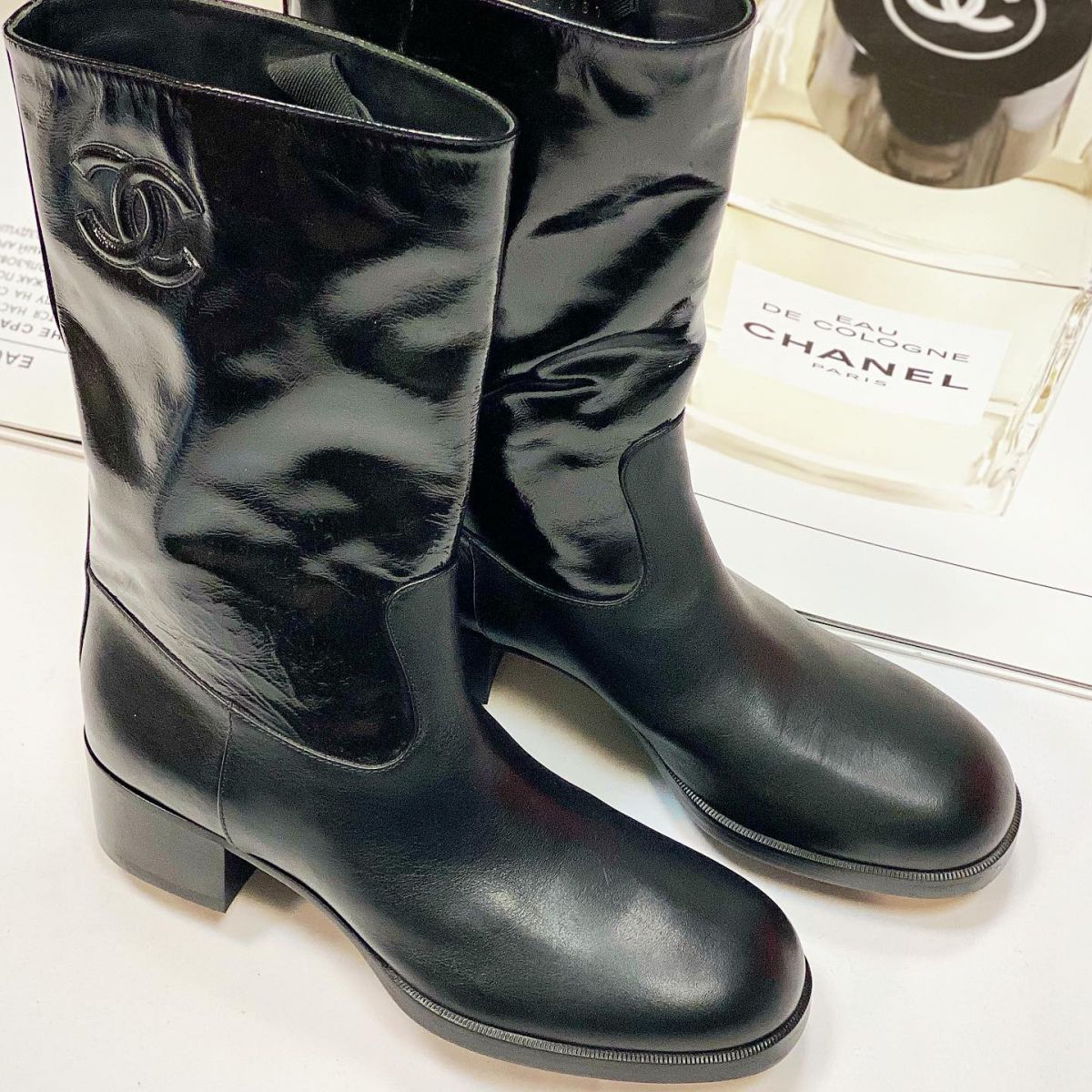 Сапоги Chanel размер 37.5 цена 69 232 руб / новые с ценником / 