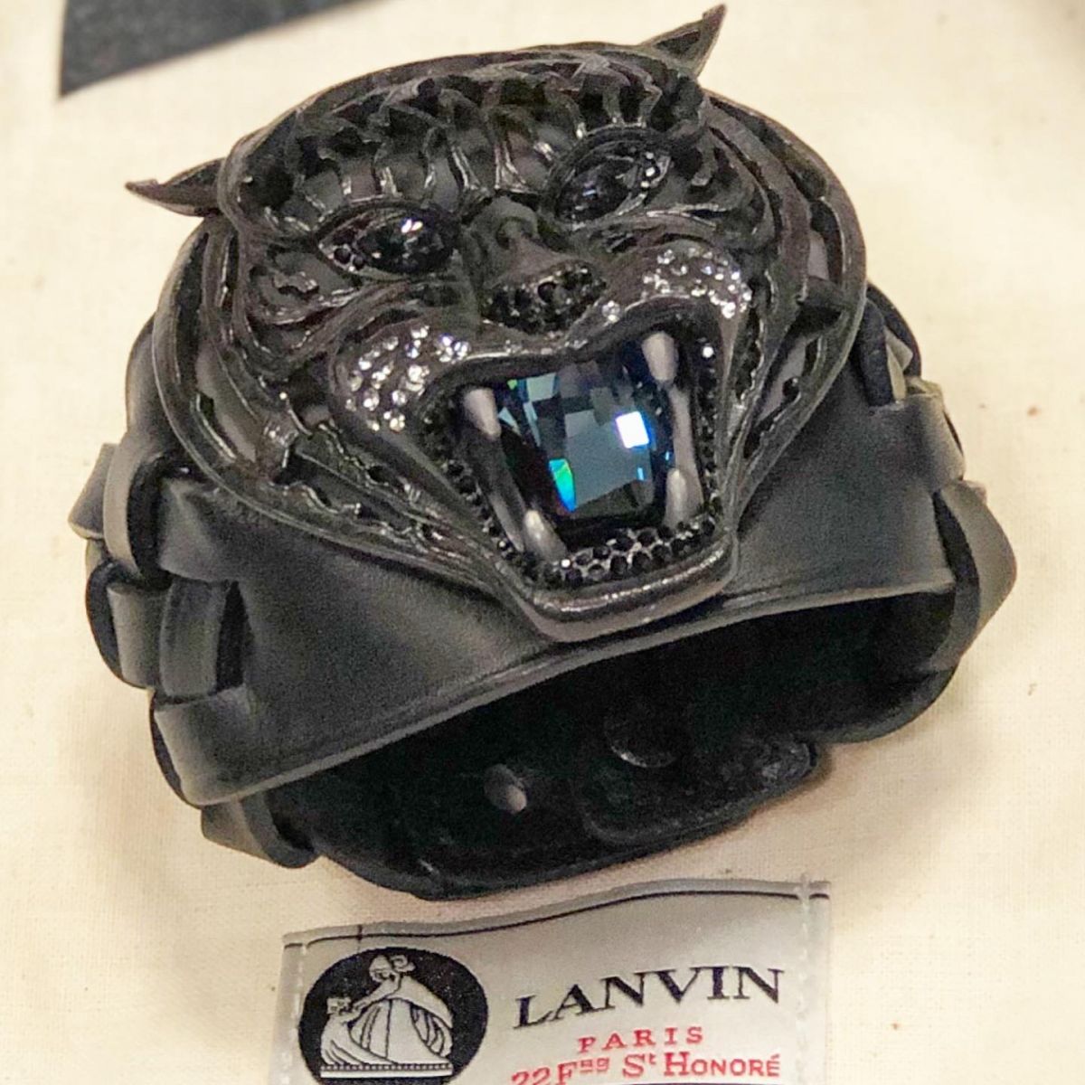 Браслет Lanvin  цена 13 847 руб