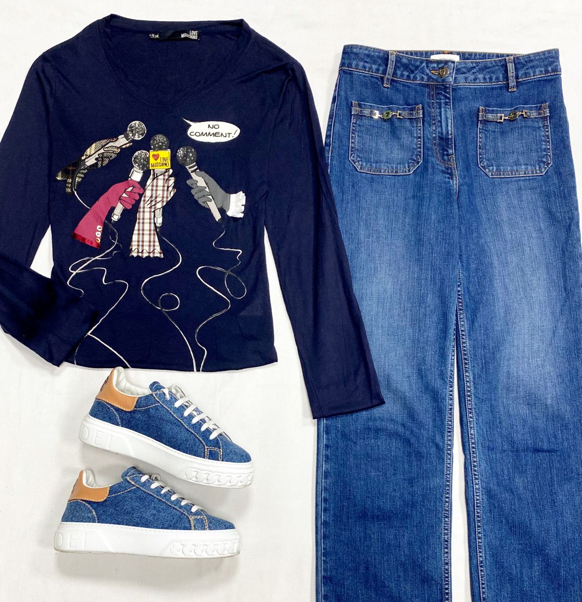 Кофта Moschino размер 44 цена 4 697 руб
Джинсы Gerard Darel размер 36 цена 4 697 руб
Кеды Casadei размер 39 цена 15 655 руб