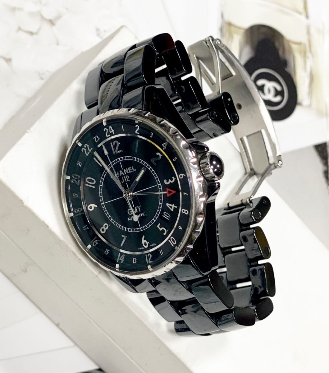 Часы Chanel цена 286 310 руб