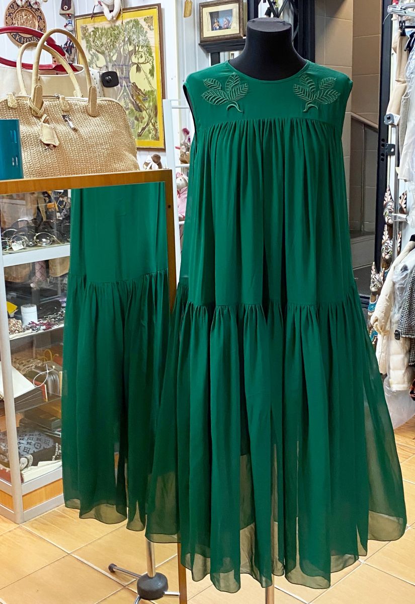 Платье / шелк / вышивка / Max Mara размер 40 цена 15 655 руб