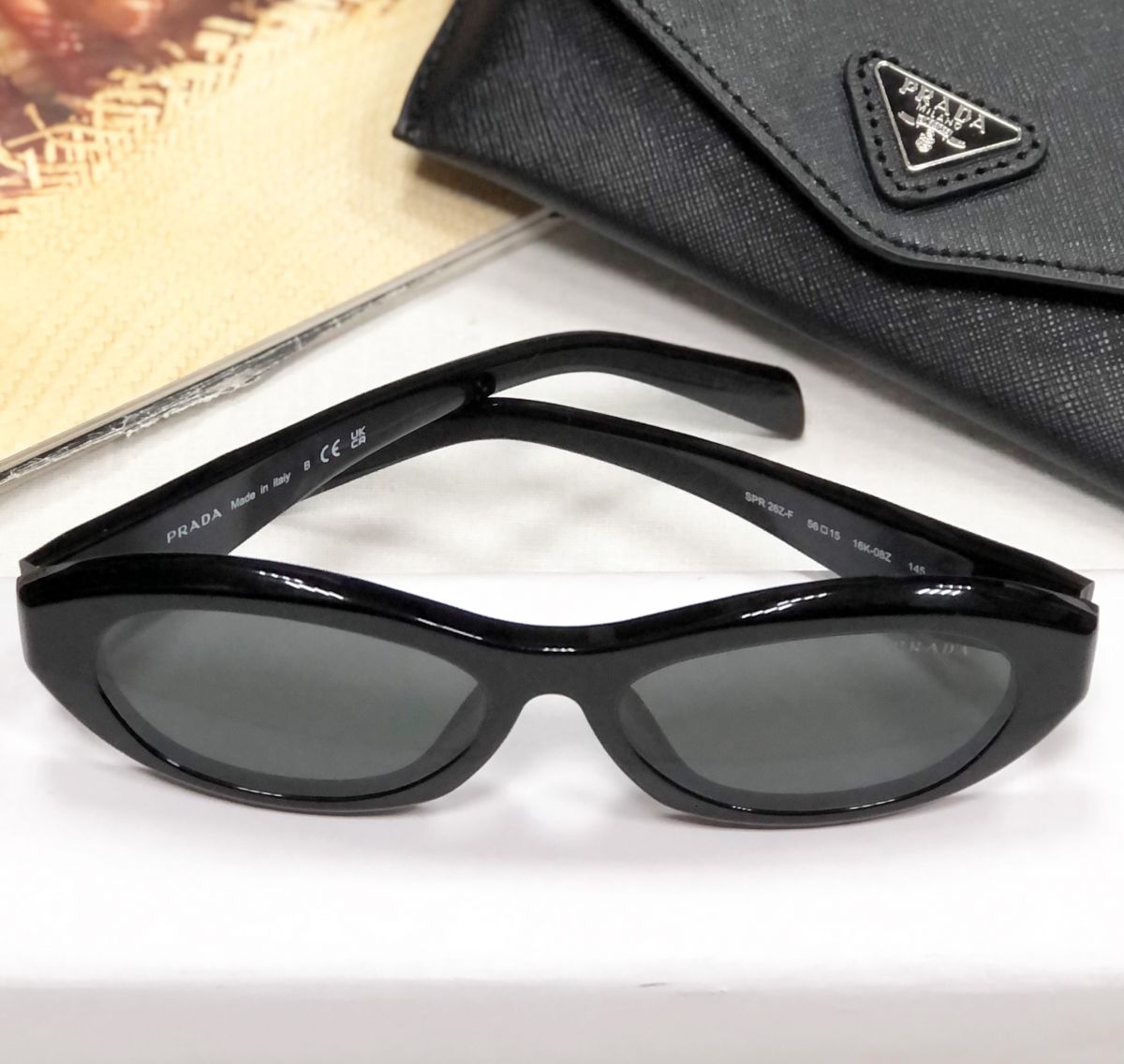 Очки Prada цена 10 959 руб
