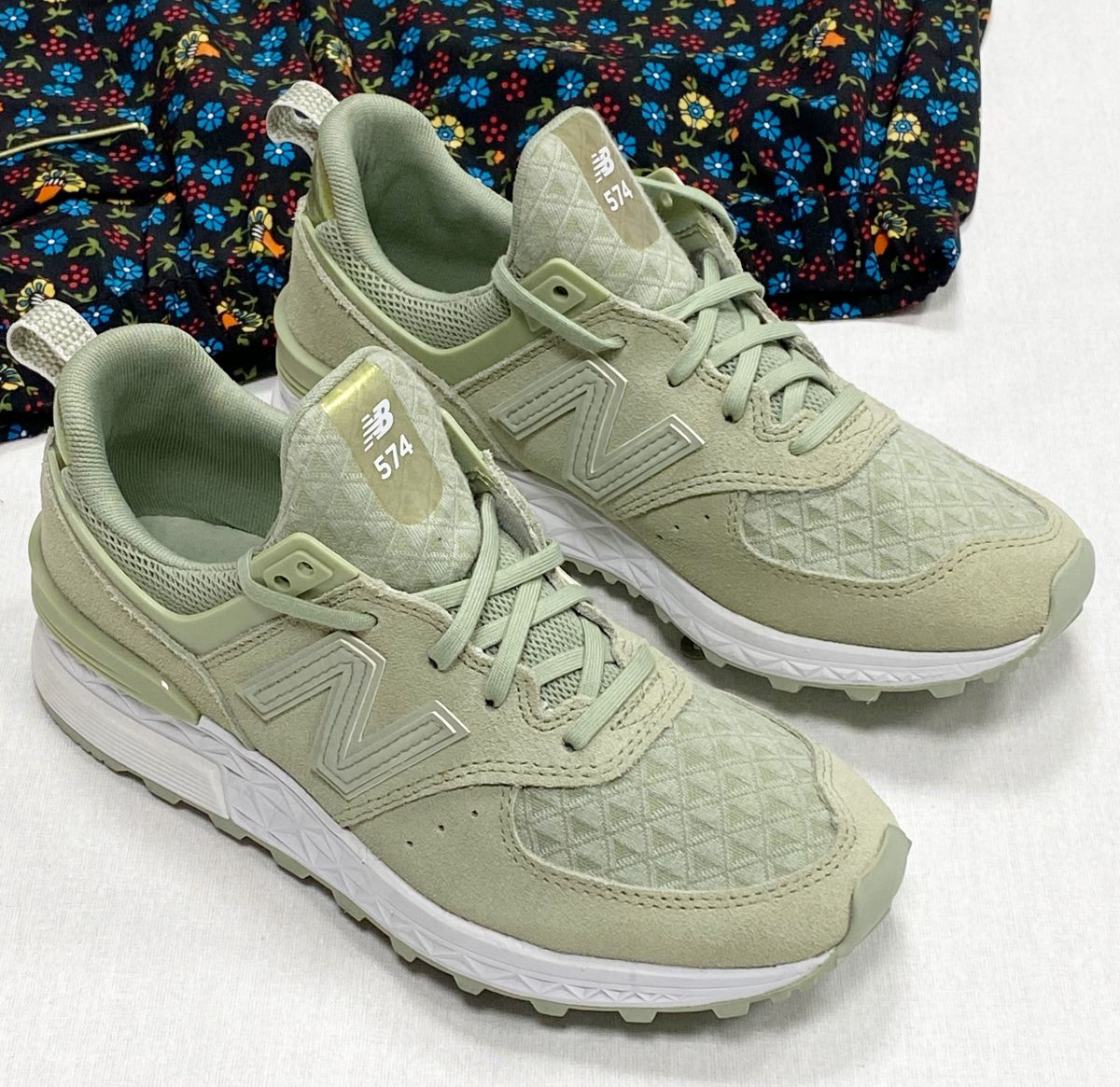 Кроссовки New Balance размер 37 цена 7 828 руб