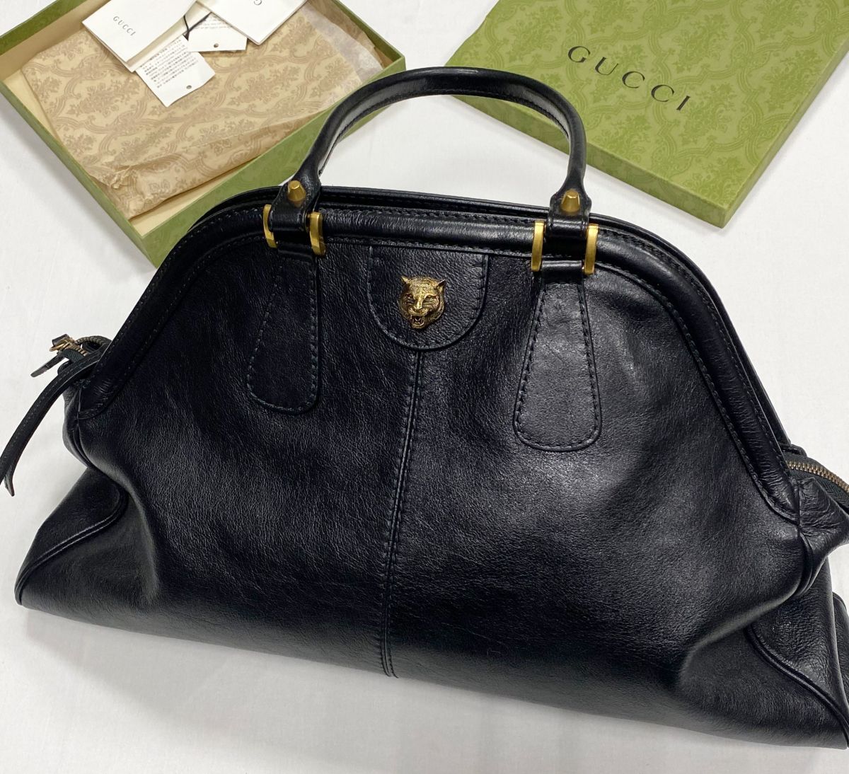 Сумка Gucci размер 50/30 цена 62 620 руб

