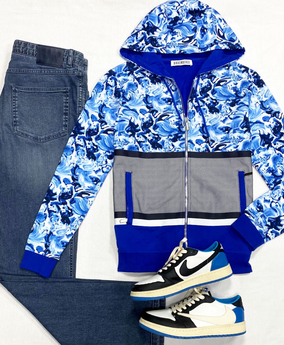 #mechtamen Толстовка Bikkembergs размер M цена 4 697 руб
Джинсы Brioni размер 36 цена 10 959 руб
Кеды Nike размер 41 цена 9 393 руб