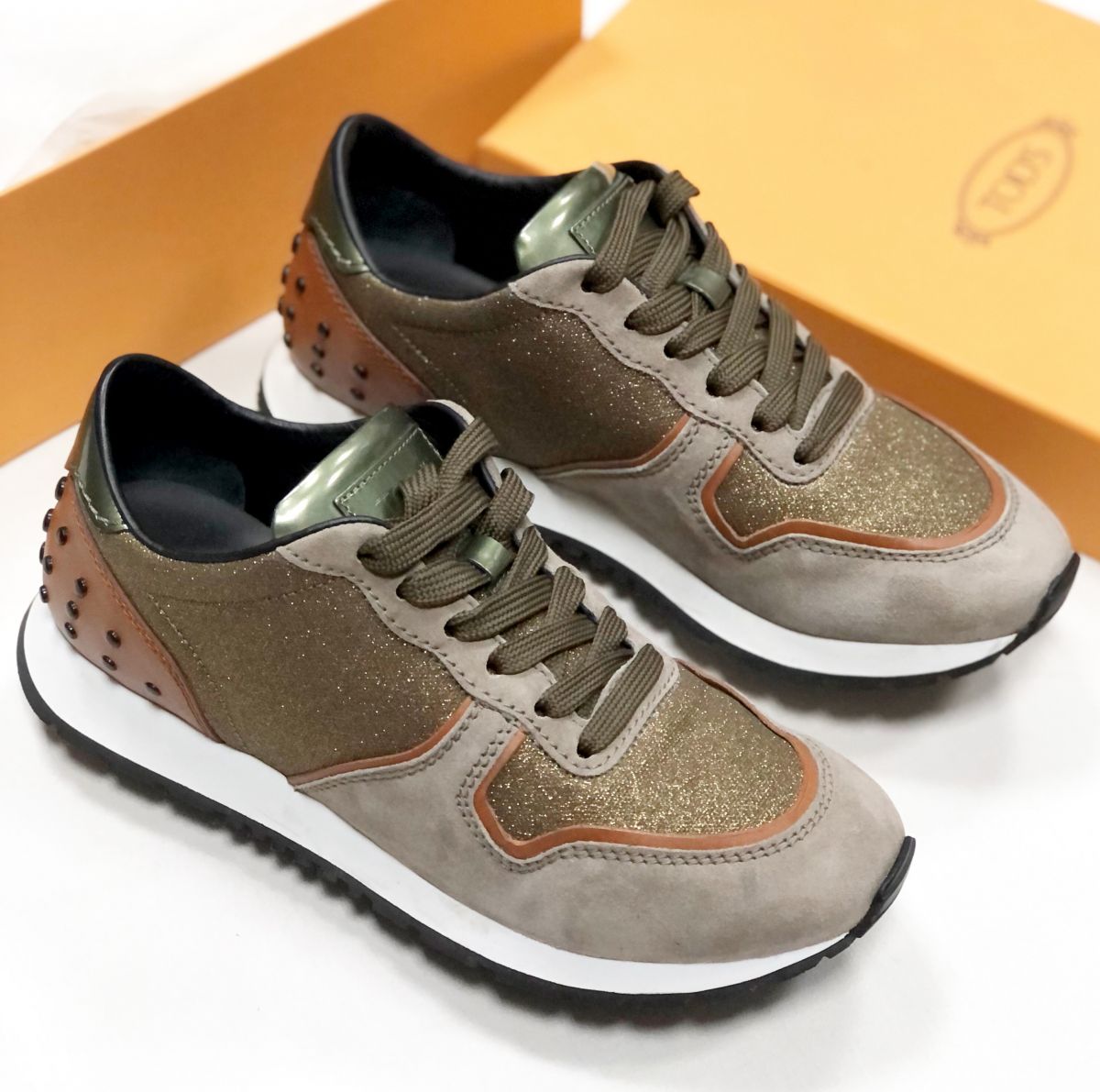 Кроссовки Tods размер 37 цена 10 959 руб
