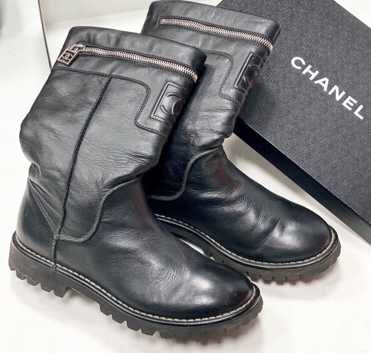 Сапоги Chanel размер 37 цена 15 385 руб