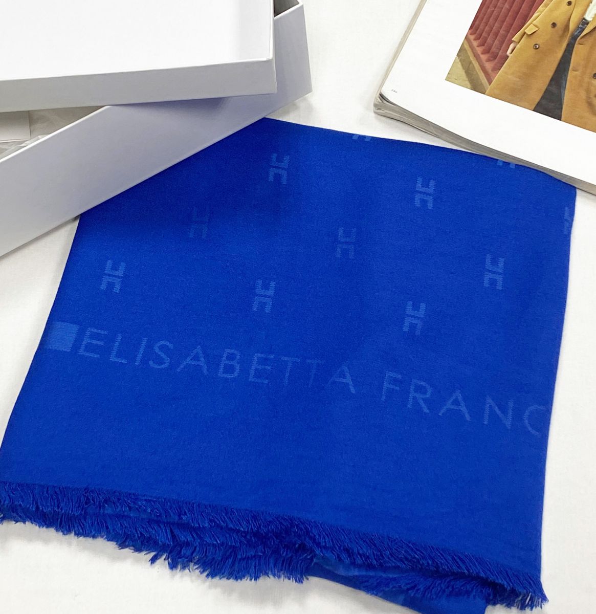 Палантин Elisabetta Franchi размер 120/120 цена 7 828 руб