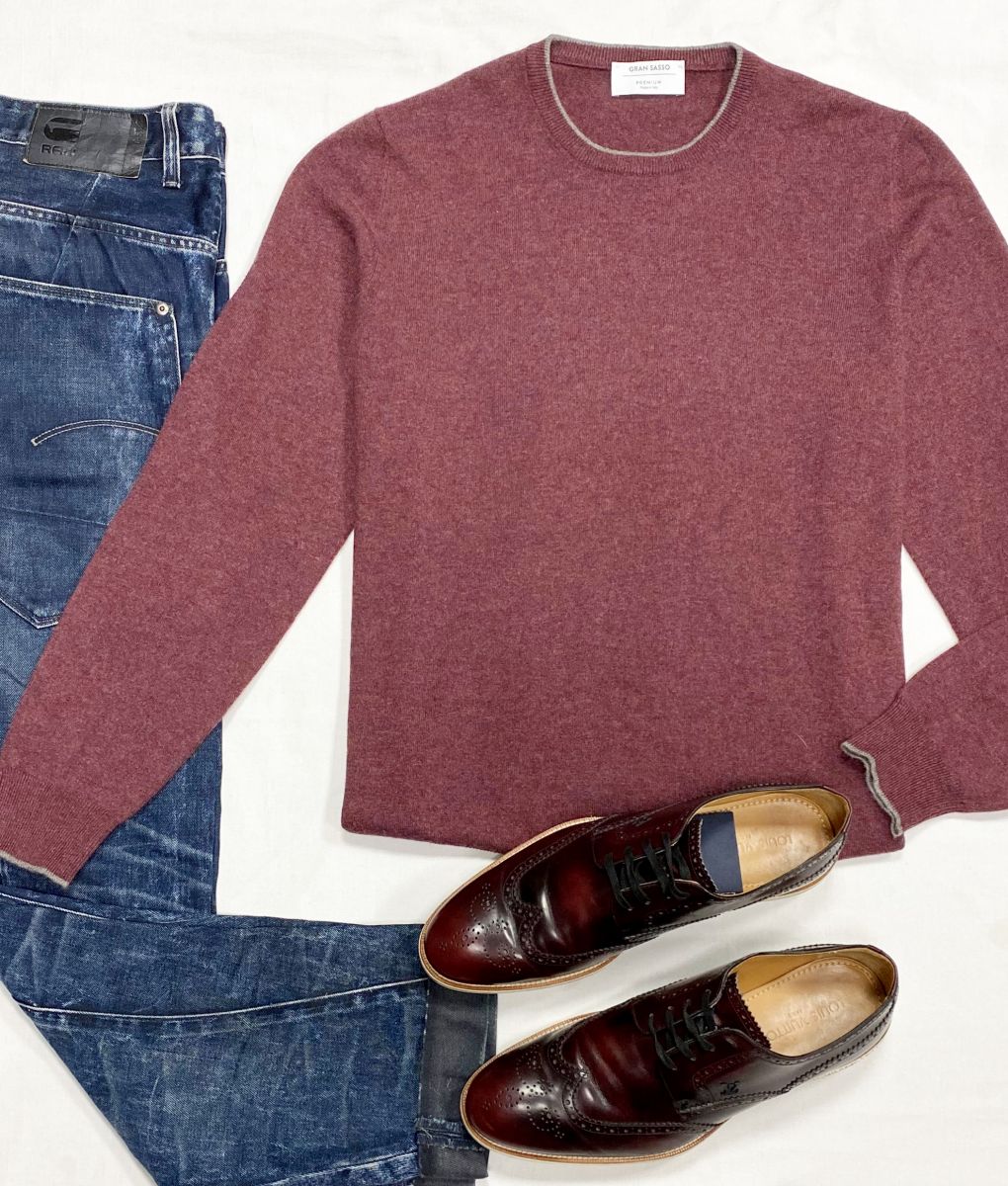 #mechtamen Кофта Gran Sasso размер 56 цена 9 393 руб
Джинсы размер 36 цена 7 828 руб
Ботинки Louis Vuitton размер 44.5 цена 15 655 руб