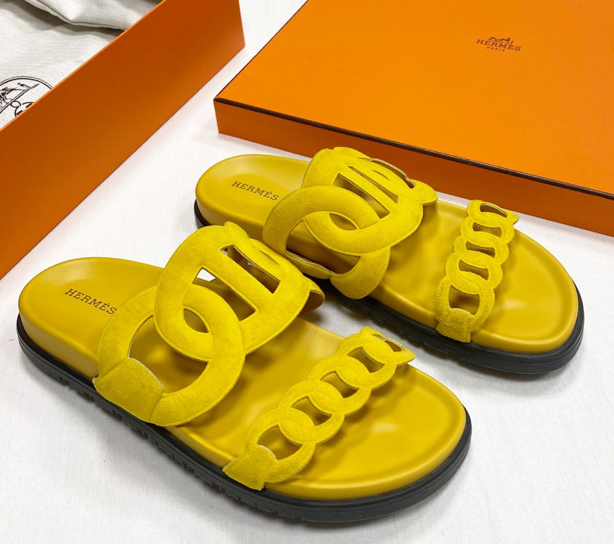 Сабо Hermès размер 40.5 цена 39 138 руб