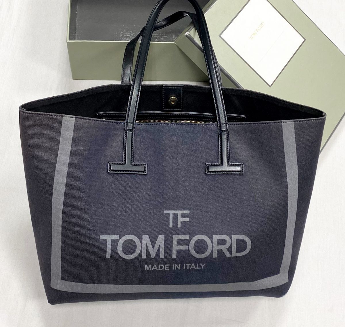 Сумка Tom Ford размер 35/28 цена 23 483 руб