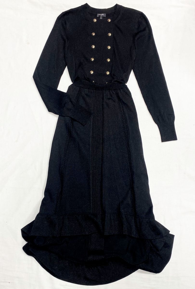 Платье/ люрекс/ Chanel размер 34 цена 78 275 рубТуфли Gianvito Rossi размер 37.5 цена 15 655 рубКлатч Ysl