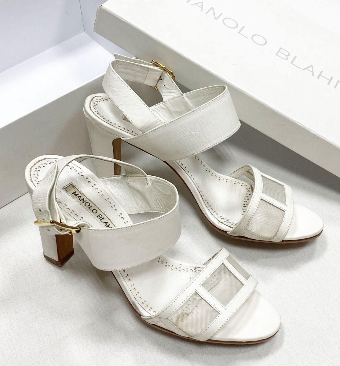 Босоножки Manolo Blahnik размер 38 цена 7 828 руб