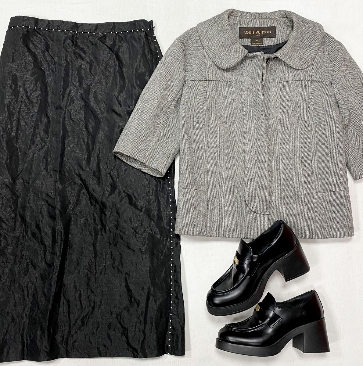 Юбка / отделка жемчуг / Christian Dior размер 44 цена 62 620 руб 
Жакет Christian Dior размер 40 цена 31 310 руб 
Ботильоны Miu Miu размер 38 цена 59 489 руб