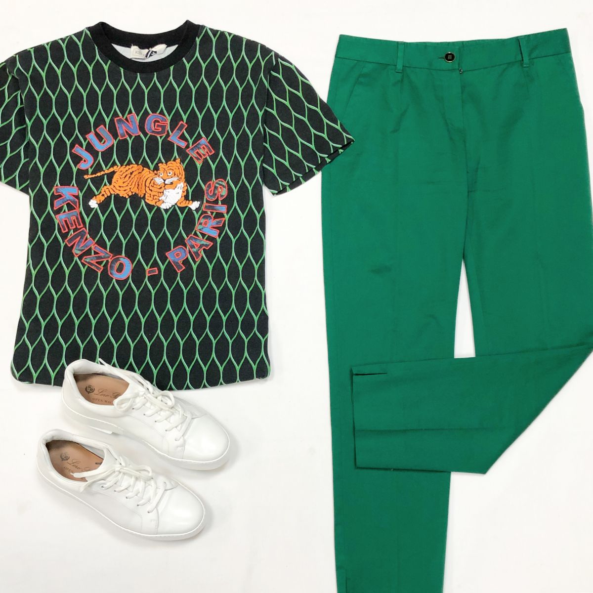 Брюки Dolce Gabbana размер 40 цена 9 231 рубФутболка Kenzo размер S цена 3 077 рубКеды Loro Piana размер 39 цена 15 385 руб