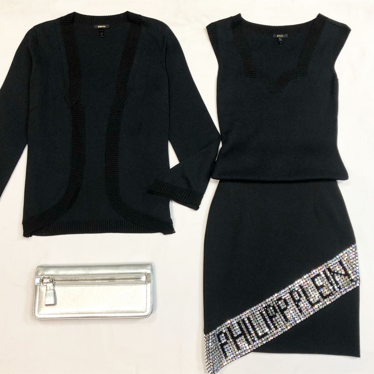 Юбка/камни/ Philipp Plein размер M цена 9 231 рубКардиган +Топ Escada размер 34 цена 6 154 рубКлатч Tom Ford