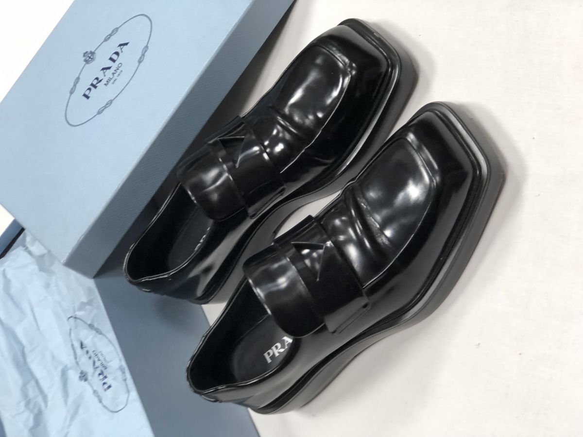 Лоферы Prada размер 39.5 цена 62 620 руб