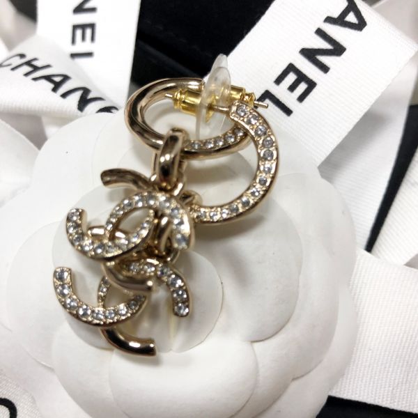 Серьги Chanel 