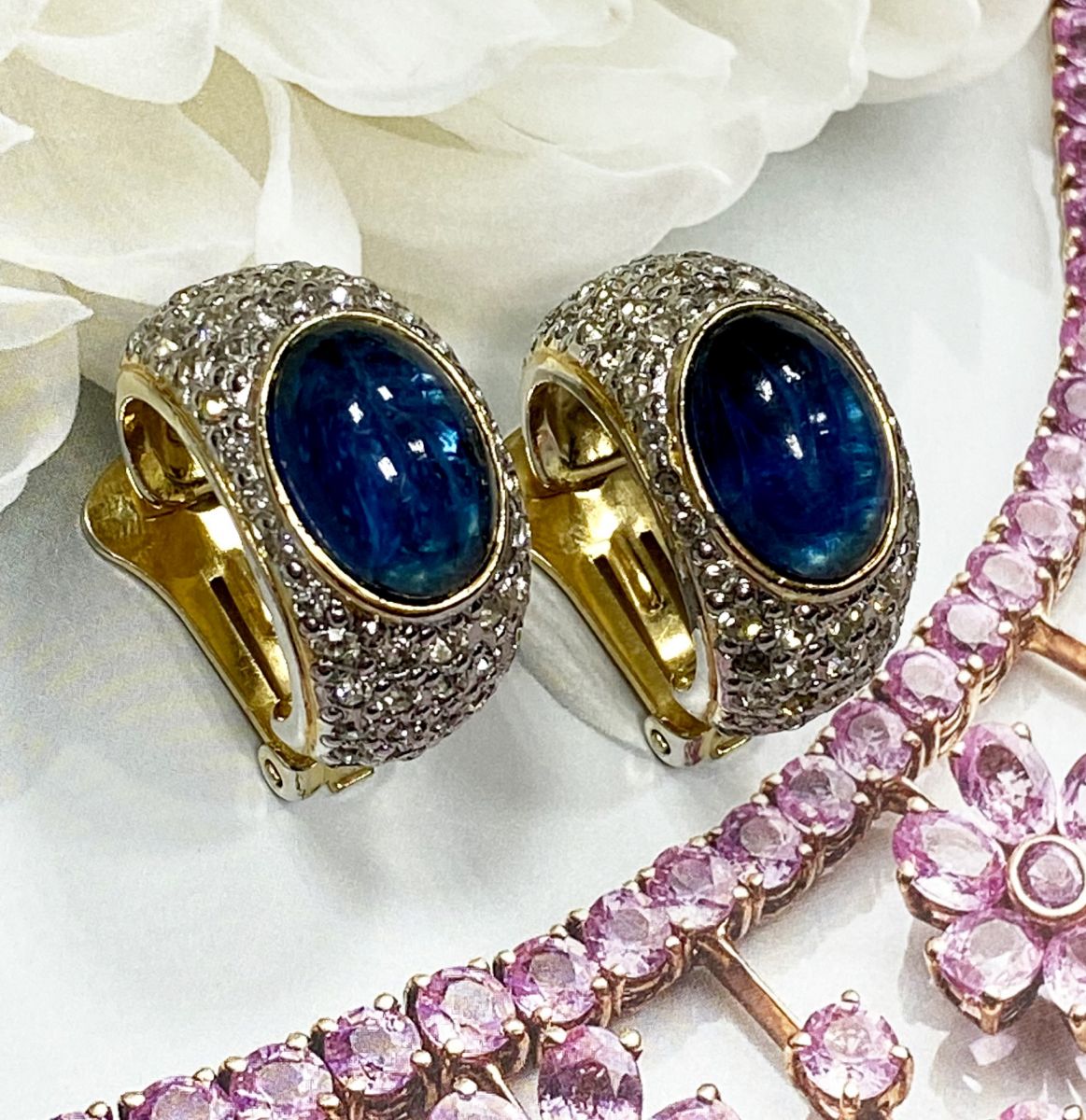 Клипсы Valentino цена 9 393 руб
