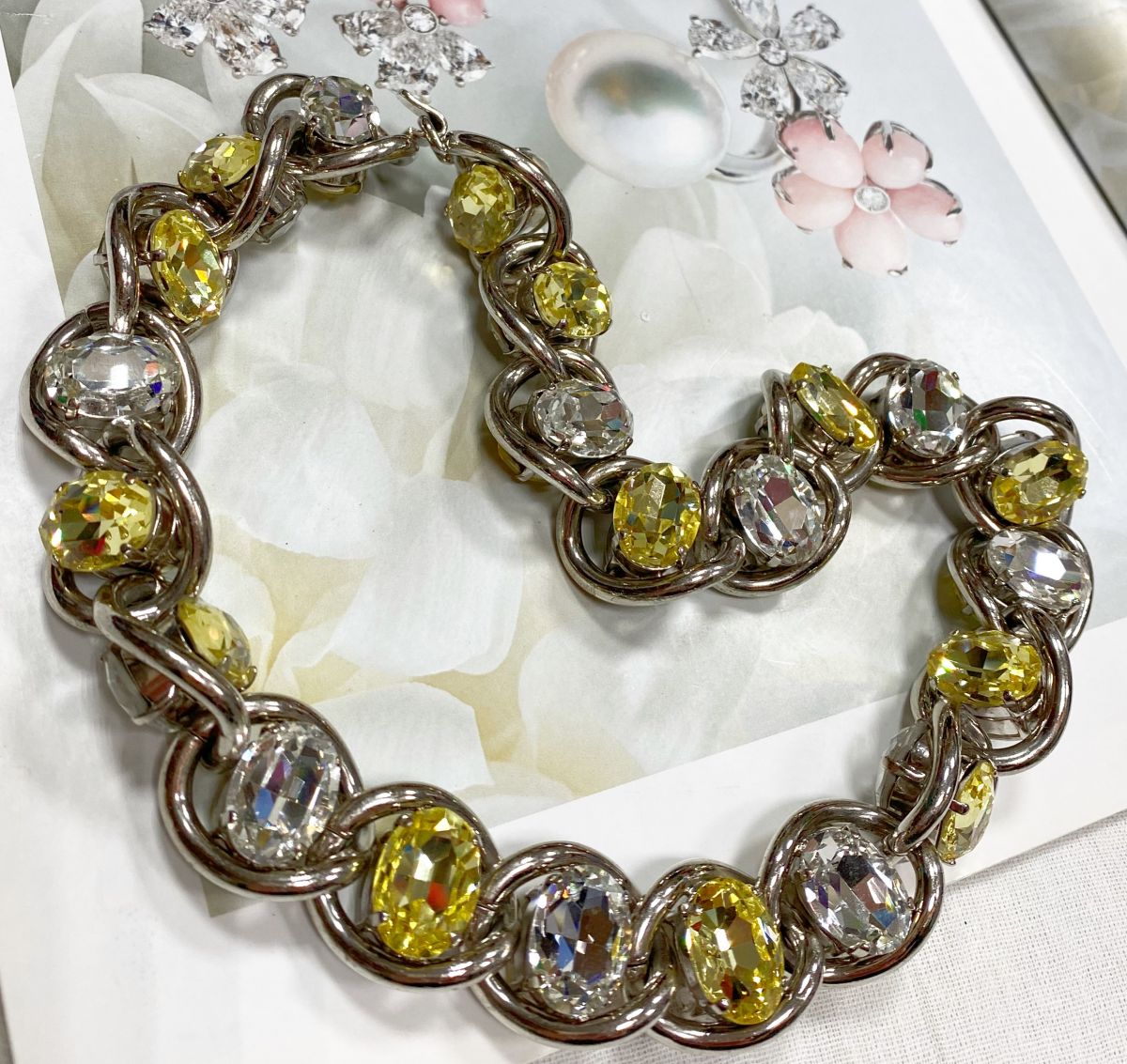 Колье / камни / Marni цена 23 483 руб