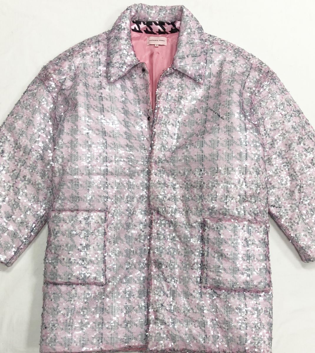 Пуховик /пайетки/ Natasha Zinco размер 34 цена 23 483 руб
