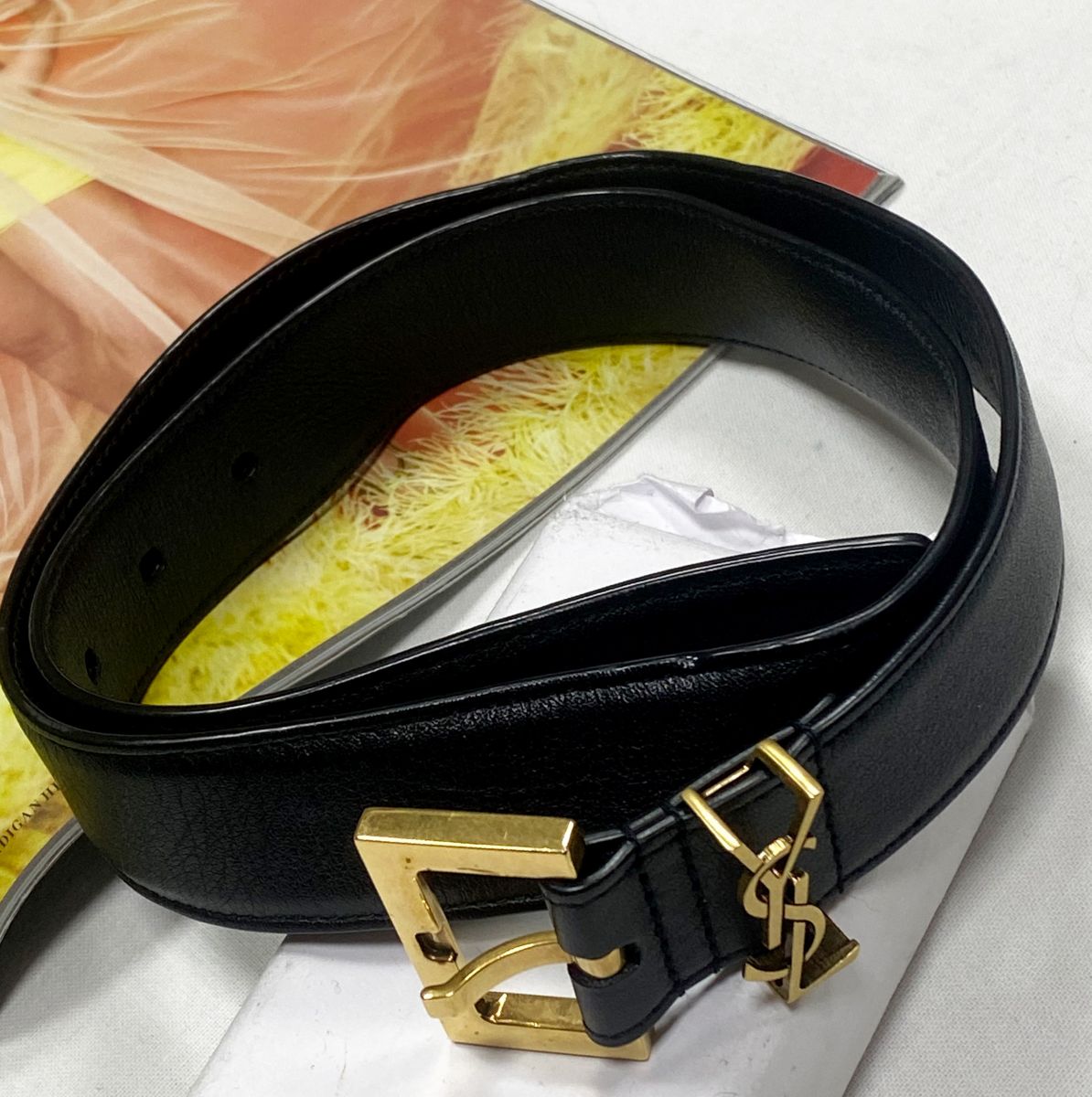 Ремень Saint Laurent цена 23 483 руб