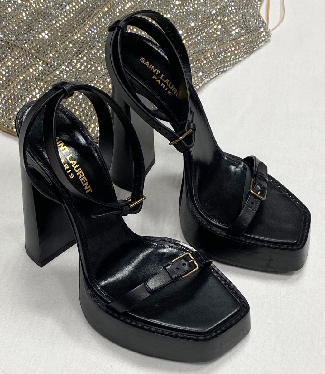 Босоножки Saint Laurent размер 39 цена 46 965 руб