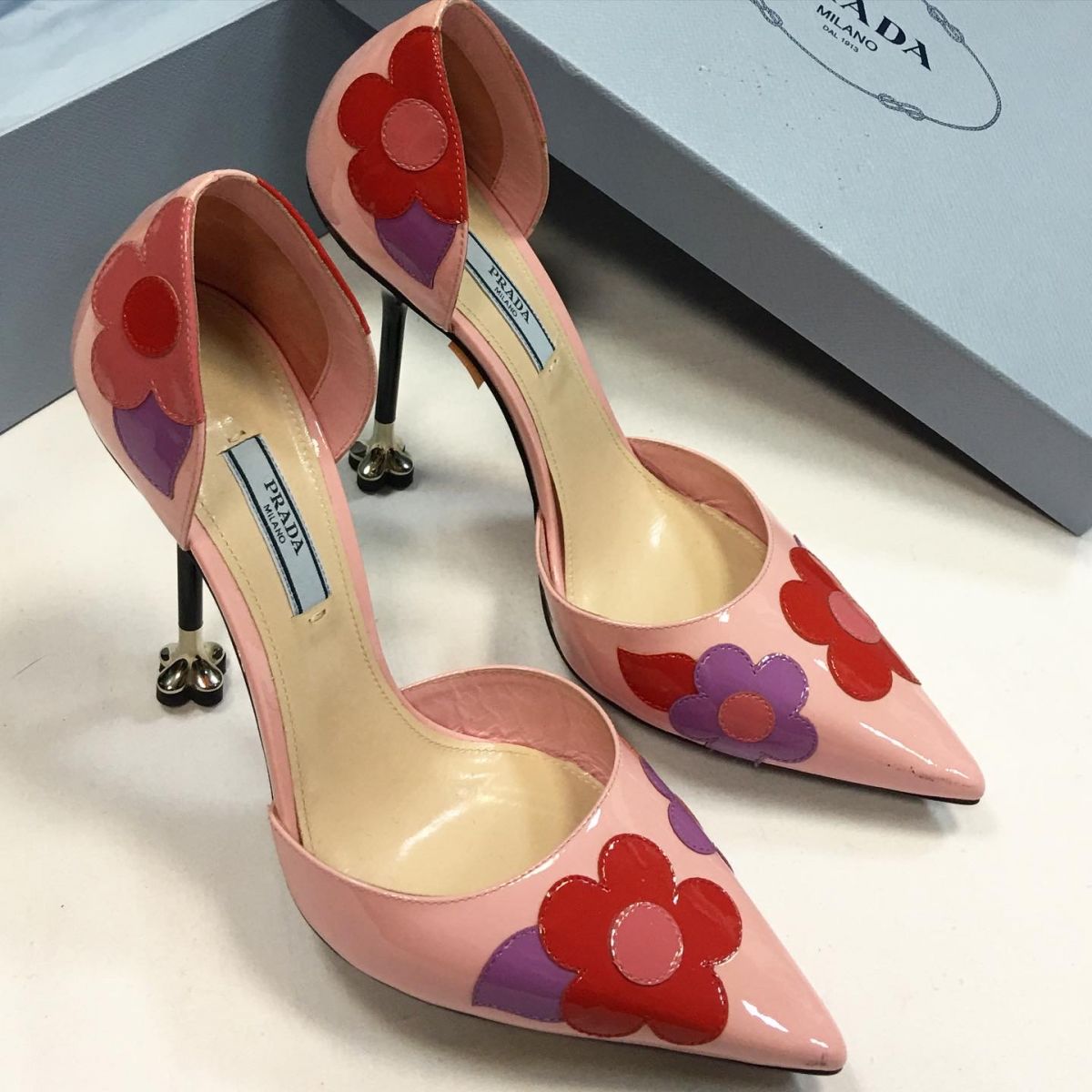 Туфли Prada размер 38 цена 15 385 руб