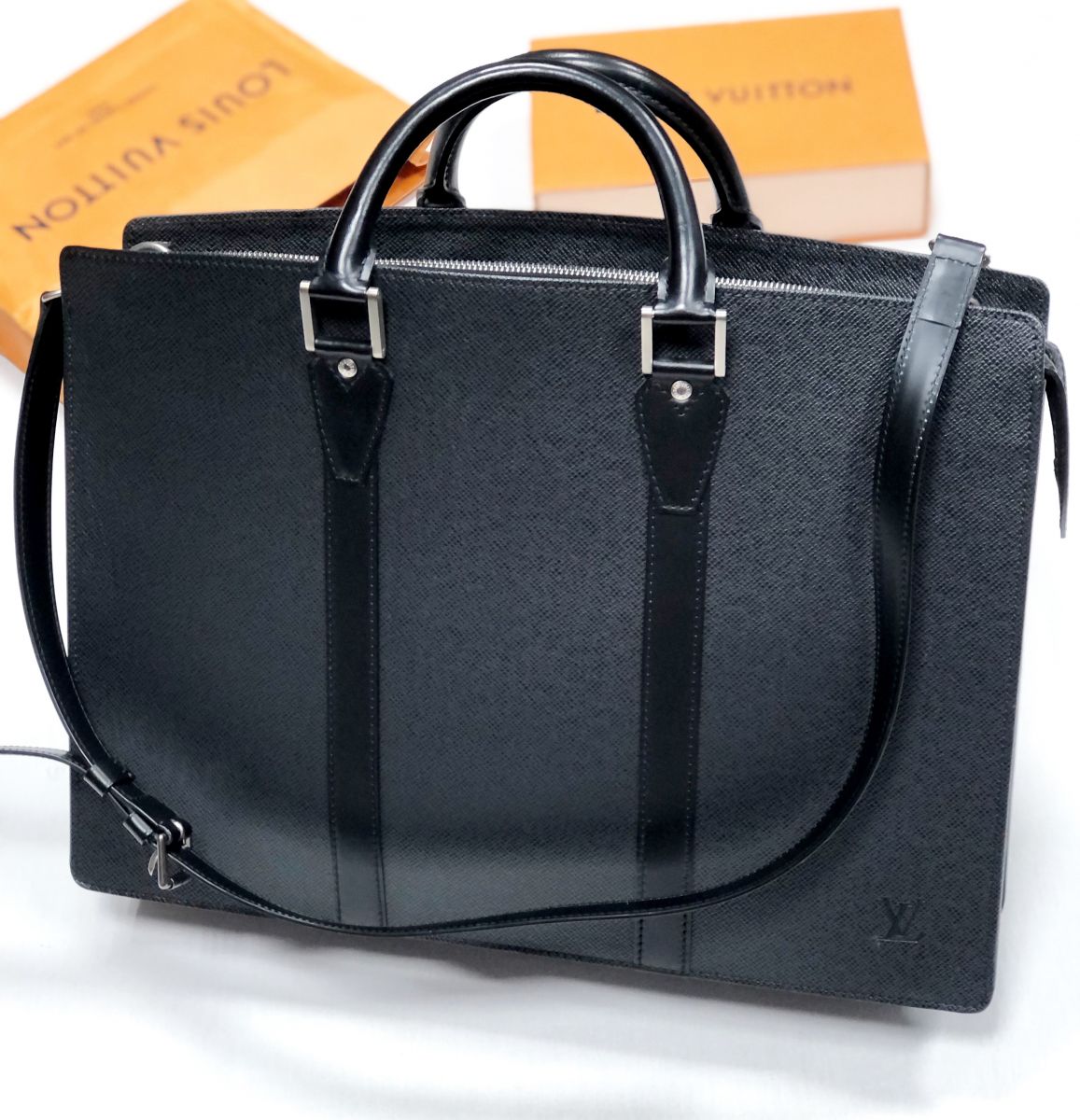 #mechtamen Сумка Louis Vuitton размер 40/30 цена 76 925 руб 