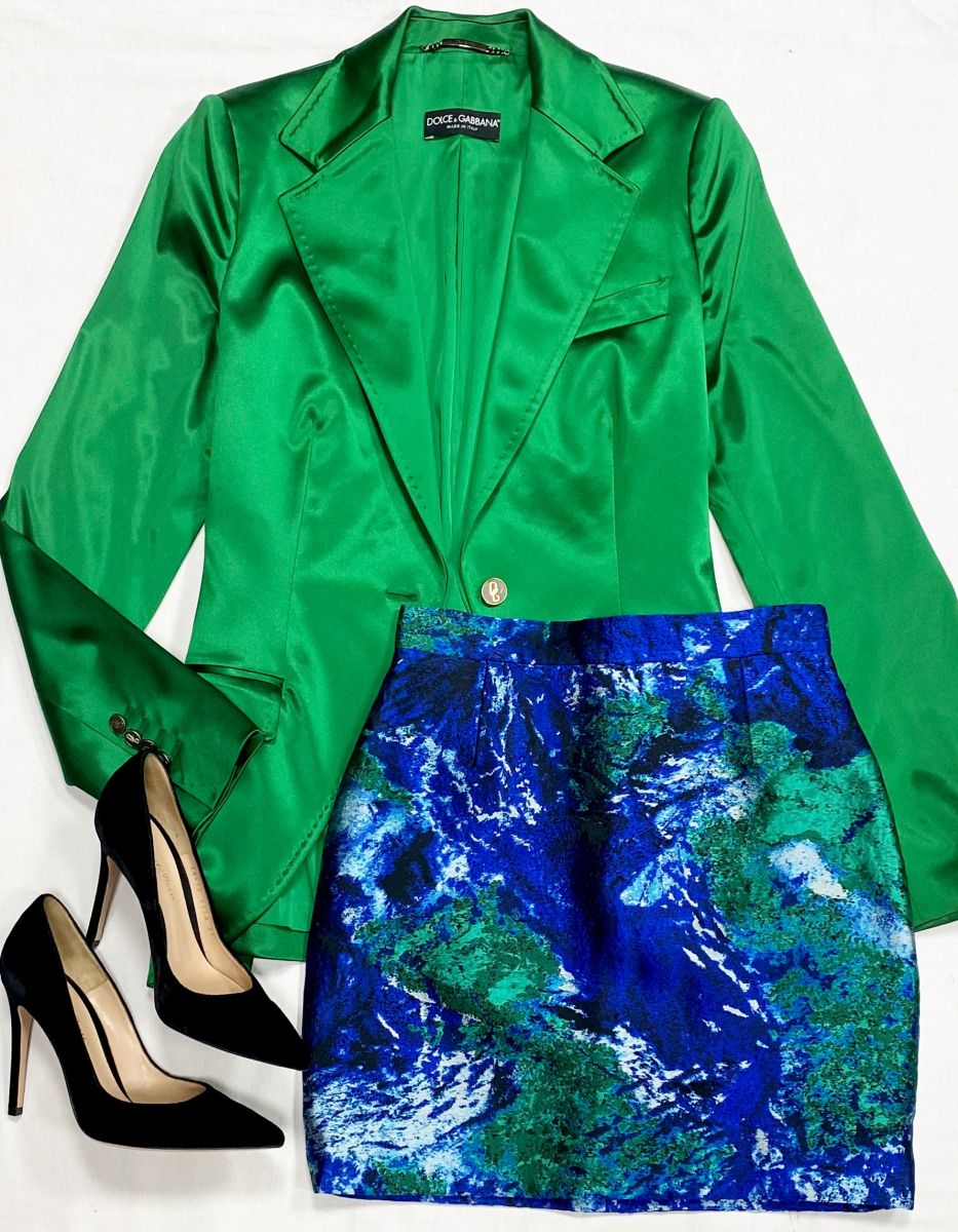 Жакет Dolce Gabbana размер 46 цена 15 655 рубЮбка Proenza Schouler размер 0 цена 6 262 рубТуфли Gianvito Rossi размер 37 цена 23 483 руб